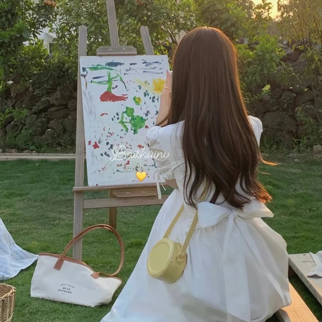女孩罗塞玛莉